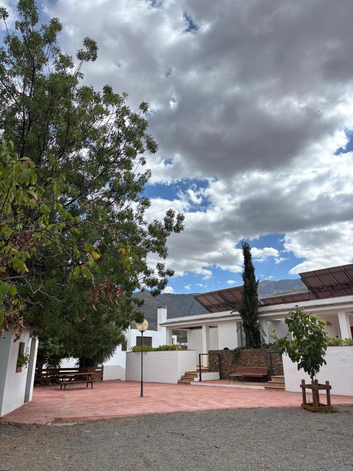 El Domingo En El Valle Fondón エクステリア 写真